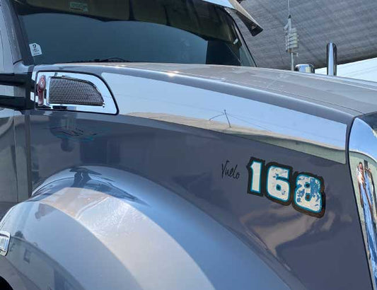 1 PR. SHORT HOOD STRIPE TRIMS