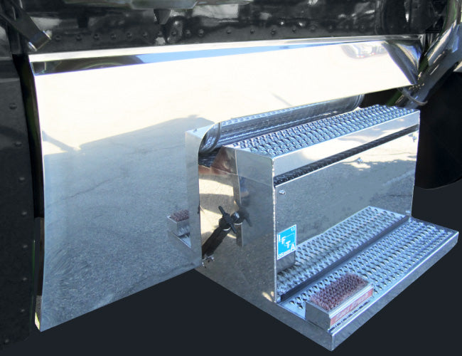 1 PR. 10" CAB PANEL W/INTEGRATED BODY LINE