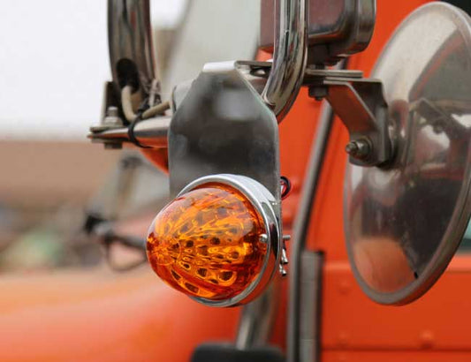 90 DEGREE TURN SIGNAL BRACKET W/1-WATERMELON LIGHT HOLE