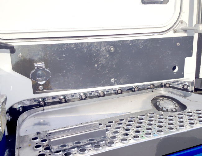 1 PR. T600 KICK PANEL TRIM