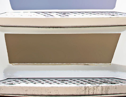 1 PR. T700 / T660 DOOR FAIRING BOTTOM STEP TRIM