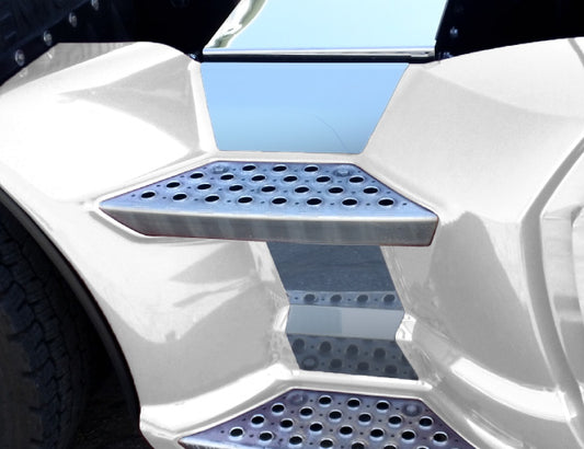 1 PR. T700 / T680 / T660 REAR FAIRING BOTTOM STEP TRIM
