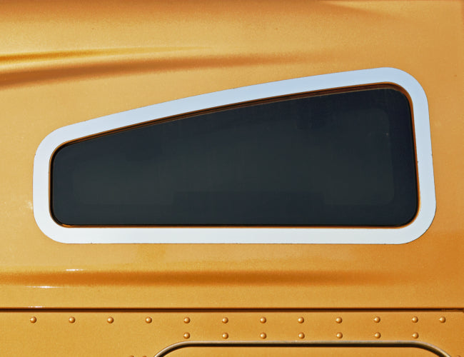 1 PR. W990 / T680 / T880 1" SLEEPER ROOF WINDOW SURROUND