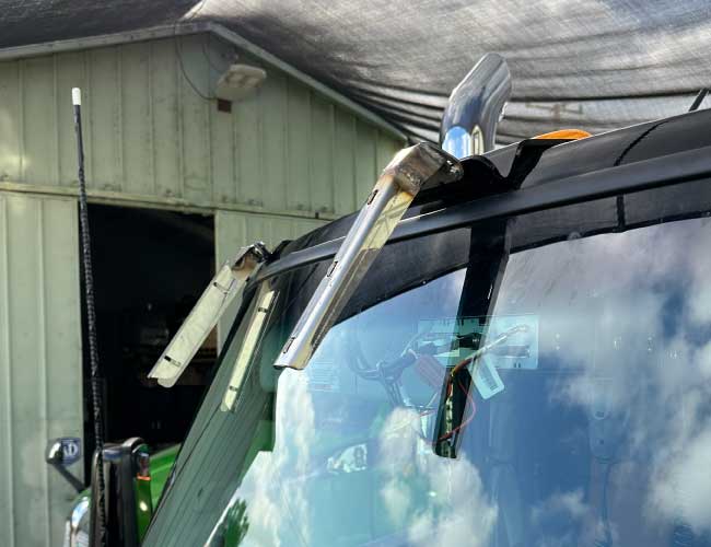 2 PC. 11-1/2"X14" V-STYLE VISOR