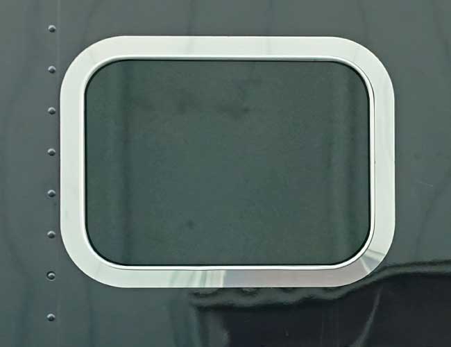 1 PC. SLEEPER WINDOW OUTER TRIM (PASSENGER SIDE)