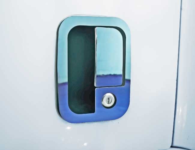 1 PR. DOOR HANDLE TRIM