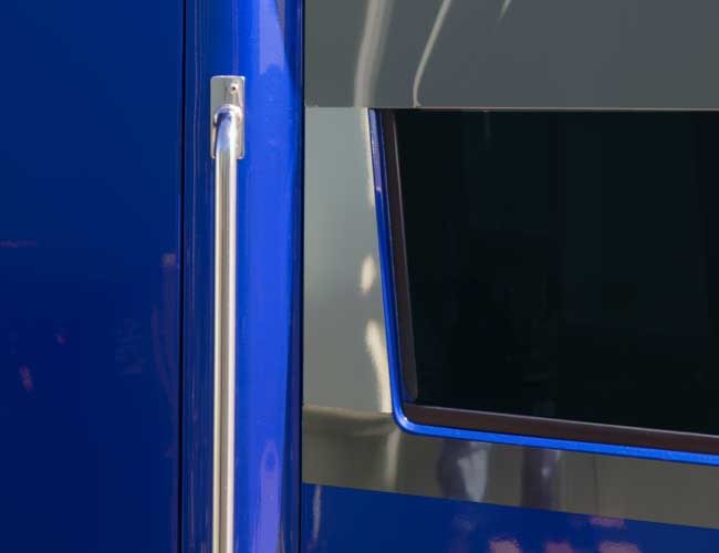 1 PR. DOOR WINDOW EDGE TRIM (ONLY) - 579 & 567