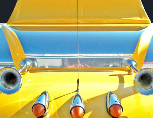 1 PC. CENTER ROOF TRIM