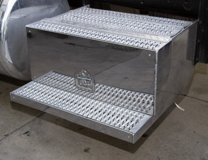 1 PC. 31-1/2" TOOL BOX