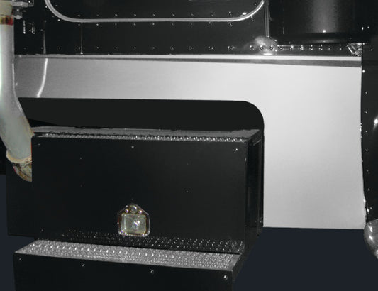 1 PR. 7" CAB PANEL W/INTEGRATED BODY LINE