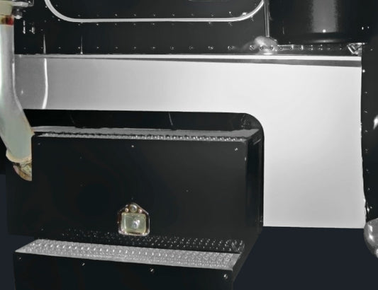 1 PR. 8" CAB PANEL W/INTEGRATED BODY LINE