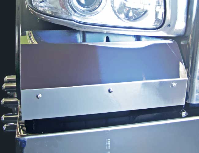 1 PR. FENDER GUARDS