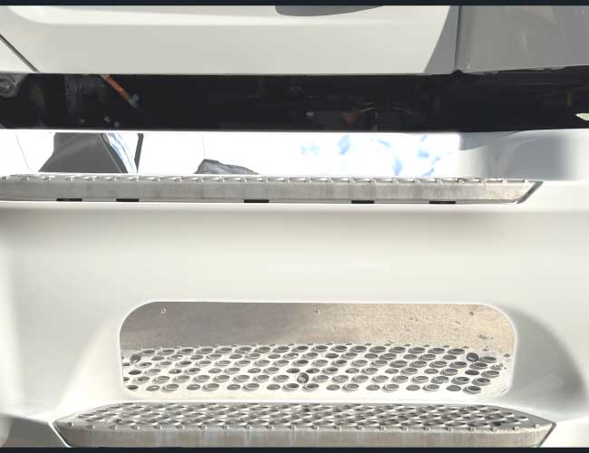 1 SET TOP & BOTTOM FAIRING KICK PANELS - 579 ULTRALOFT